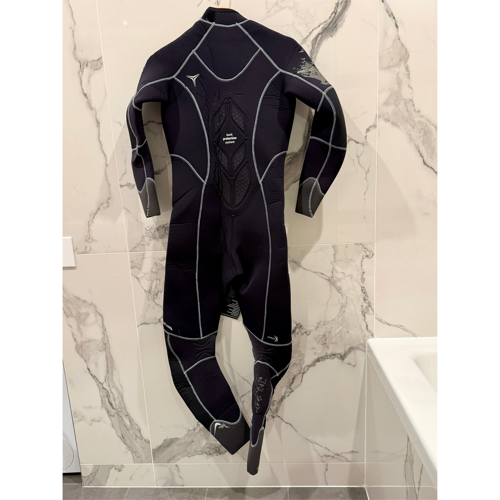 Mares Flexa 8-6-5 Women’s Front Zip Neoprene Wetsuit – Size 8 – Tags Attached - Picture 2 of 12